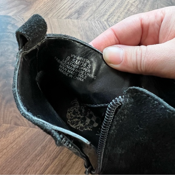 Vince Camuto Brystal Black Suede Ankle Boot (US 8.5) - Picture 2 of 7